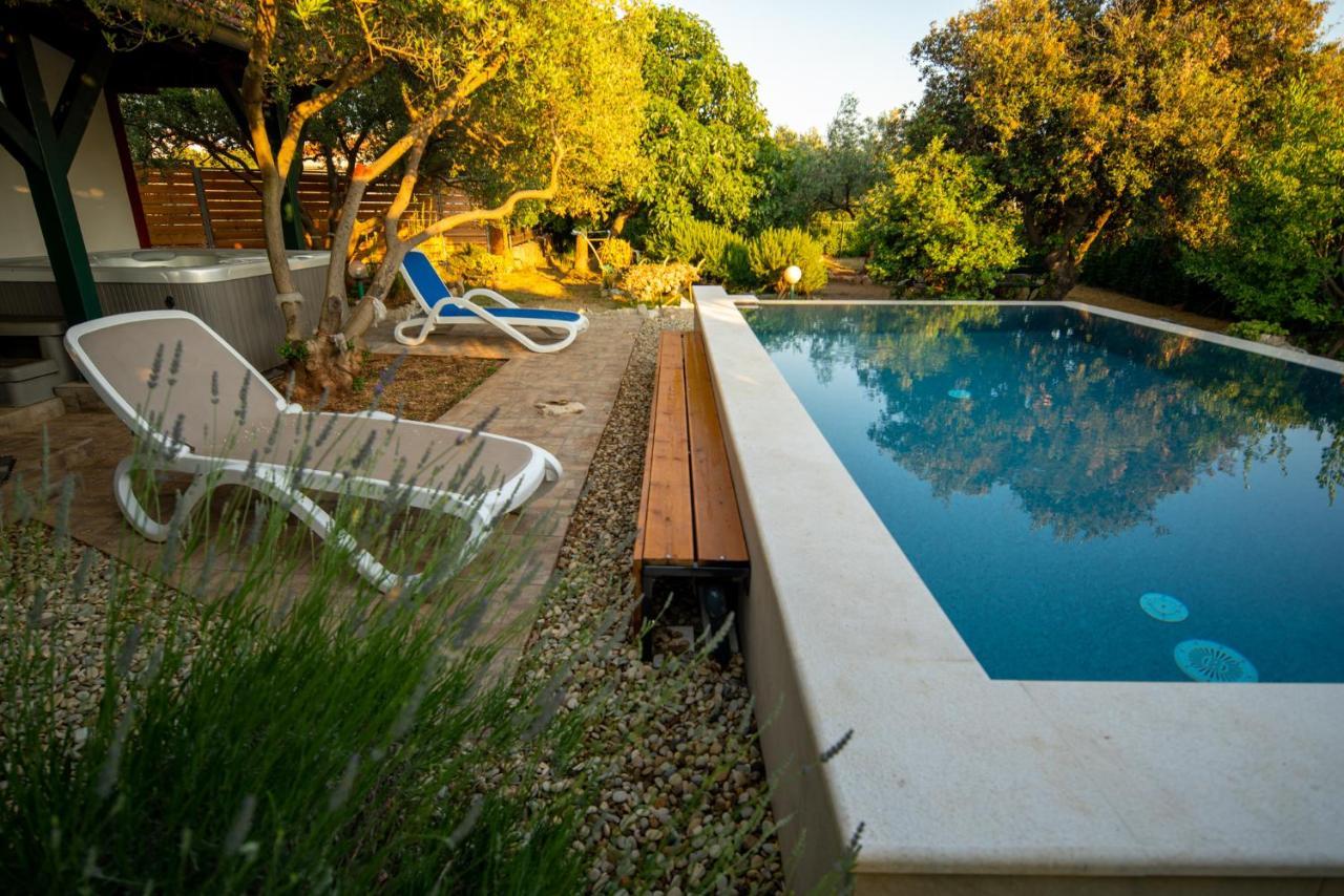 Holiday House Cvita Biograd Na Moru Extérieur photo